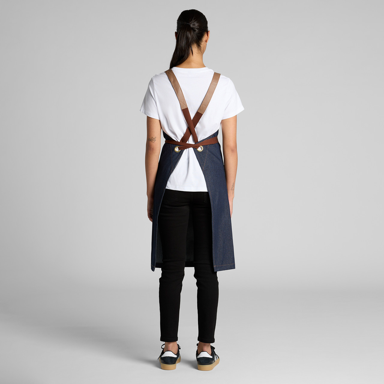 1084_DENIM_APRON_BACK__95007.1715909606.1280.1280.jpg?c=1