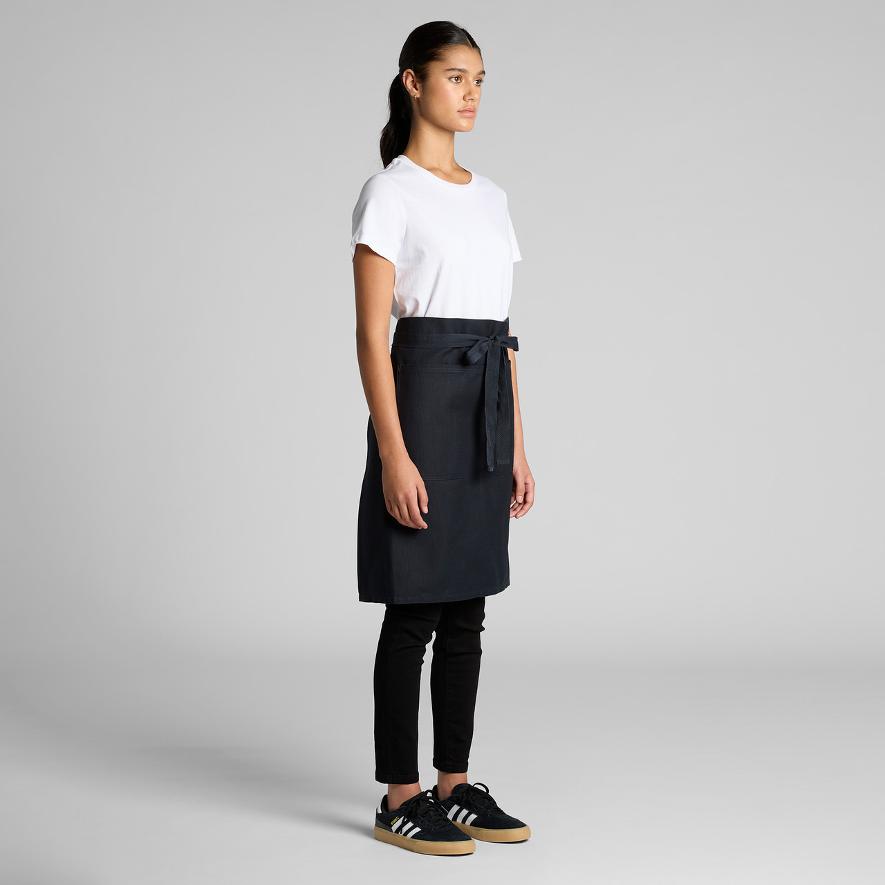 1083_CARRIE_HALF_APRON_TURN__64887.1715909093.1280.1280.jpg?c=1