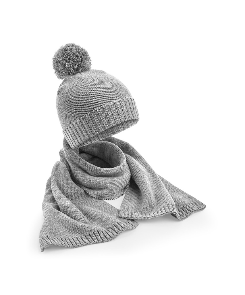 Knitted scarf and beanie gift set B401R